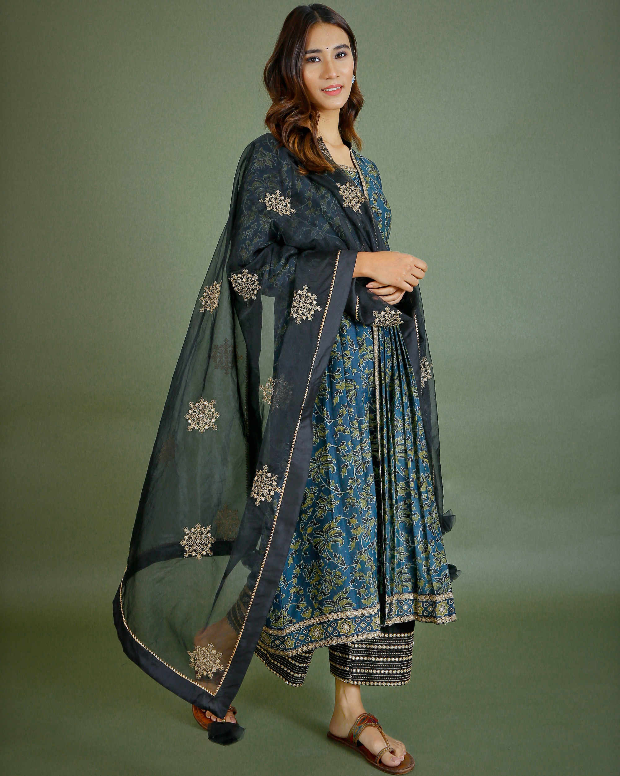 Vanaspati Ajrakh Maheswari Silk Suit Set - Red Floral – EthnicElement