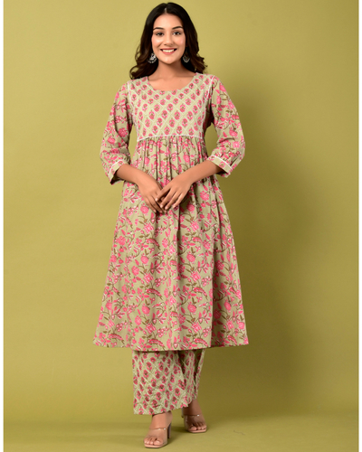 Grey and pink printed kurta with pants - set of two by Naksh | The ...