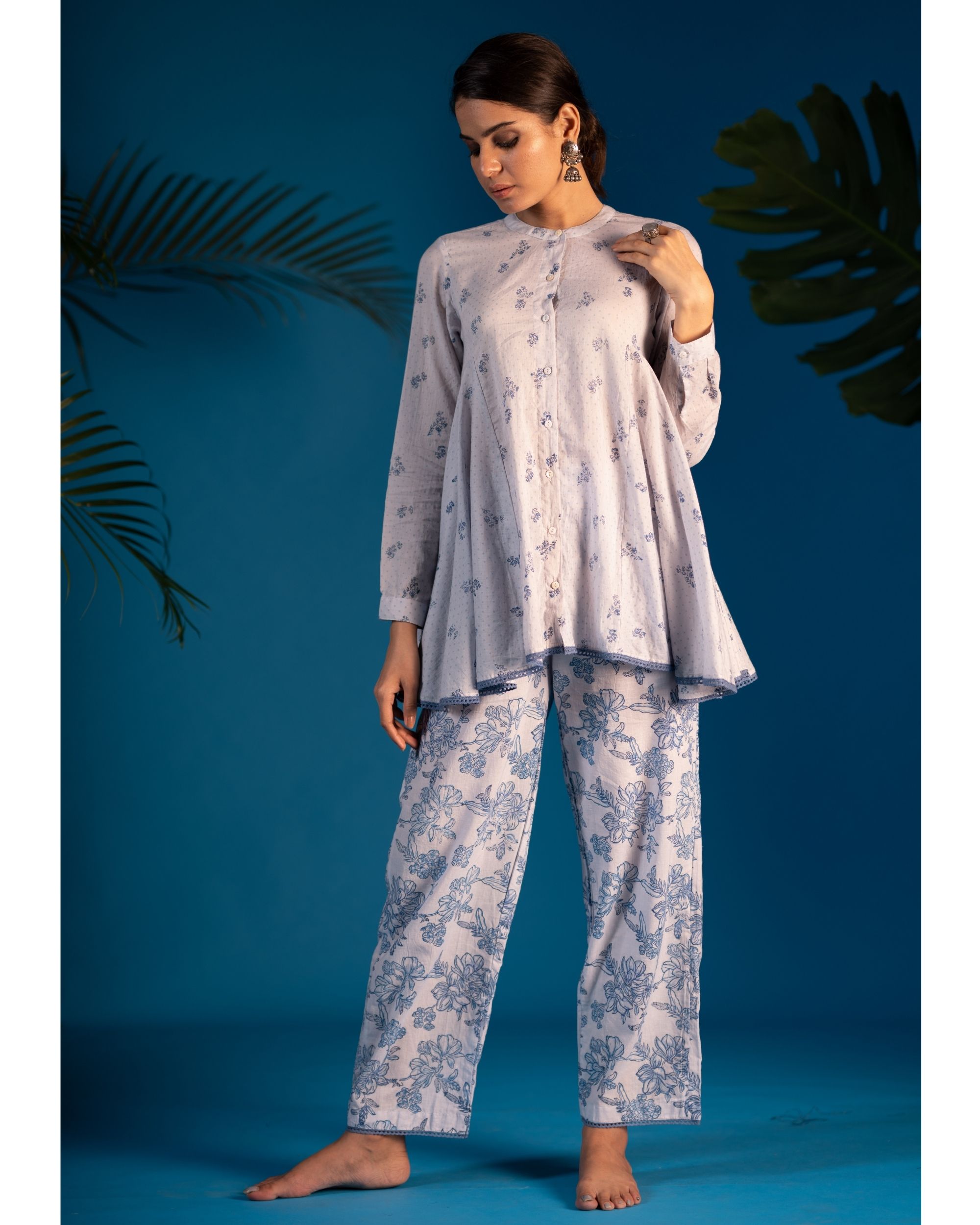 Off-white and blue front open flare top by Pants and Pajamas