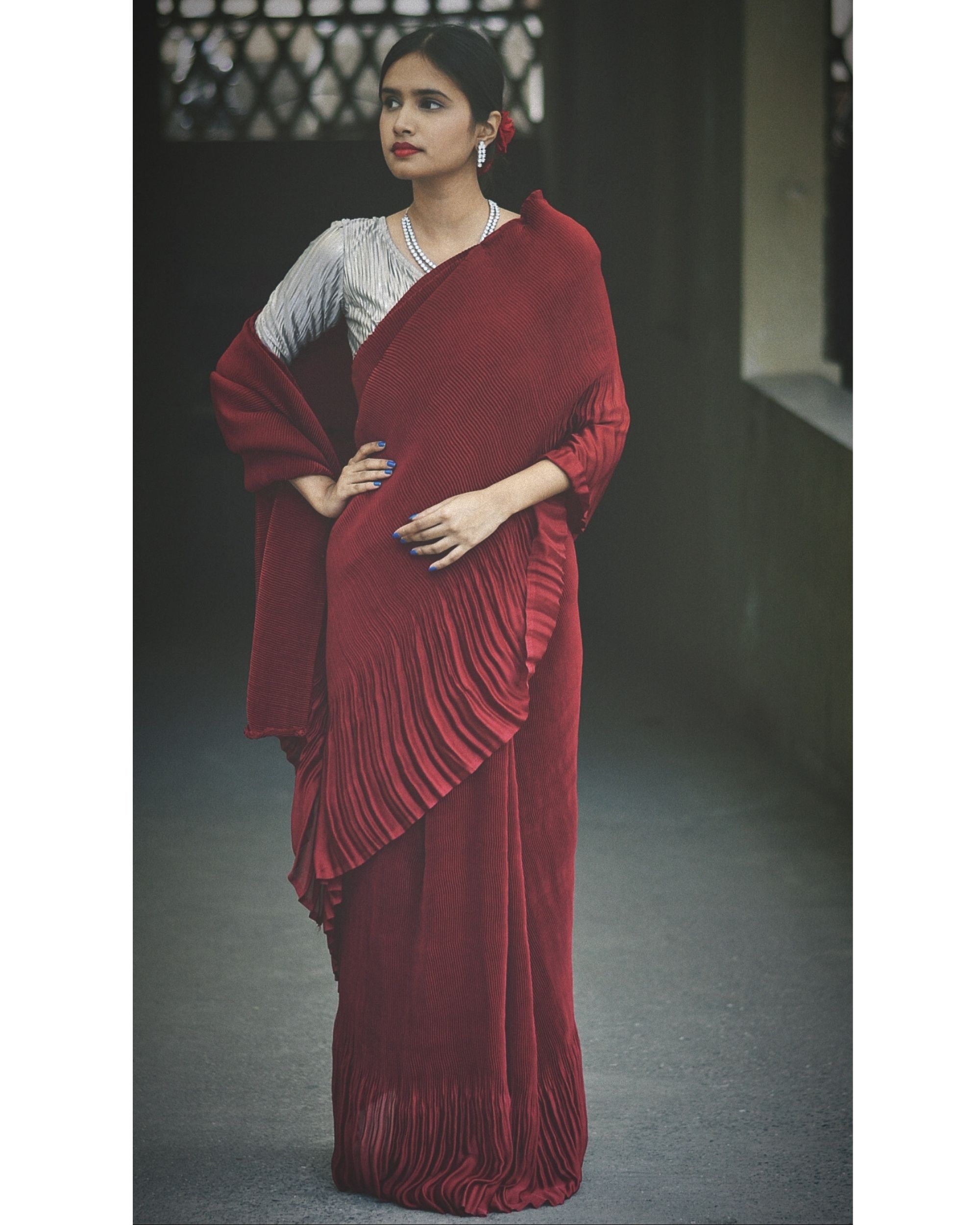 Anouk Pink & Maroon Bandhani Beads and Stones Pure Georgette Saree Price in  India, Full Specifications & Offers | DTashion.com