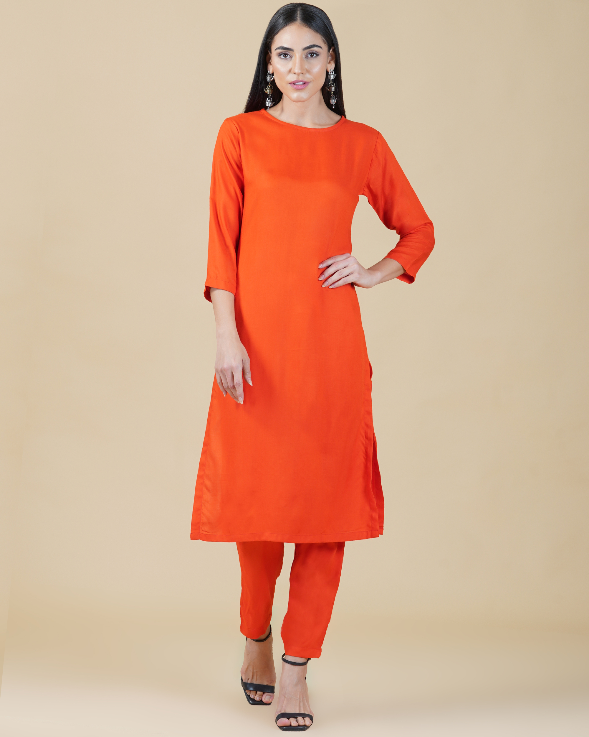 Buy maroon red kurta with silk pants - Set of 2 | Priya Chaudhary