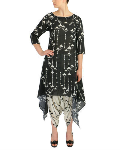 Black geometric kurta set by Sougat Paul | The Secret Label