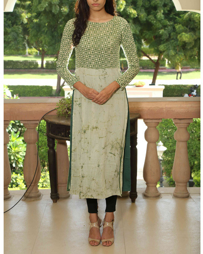 Olive dual print kurta by Medhya | The Secret Label