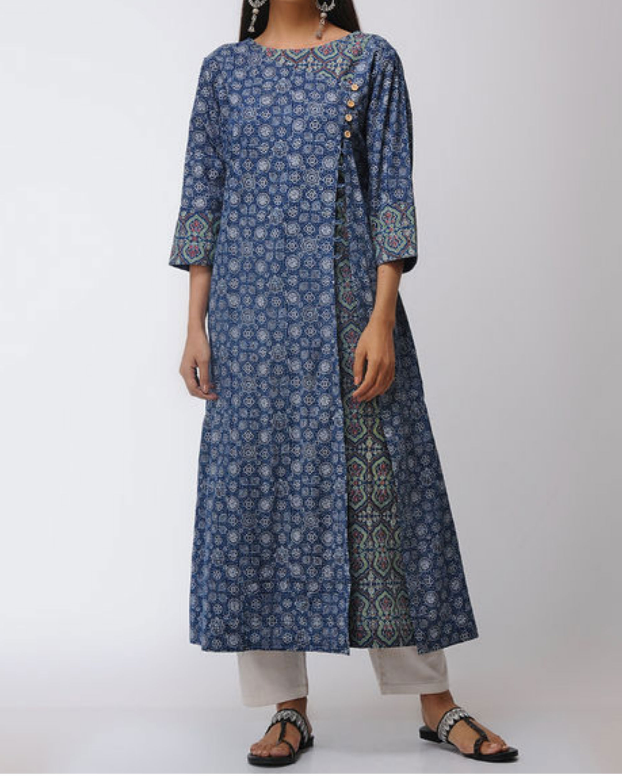 Double Layered Ajrakh Kurta With Front Slit By Dart Studio The
