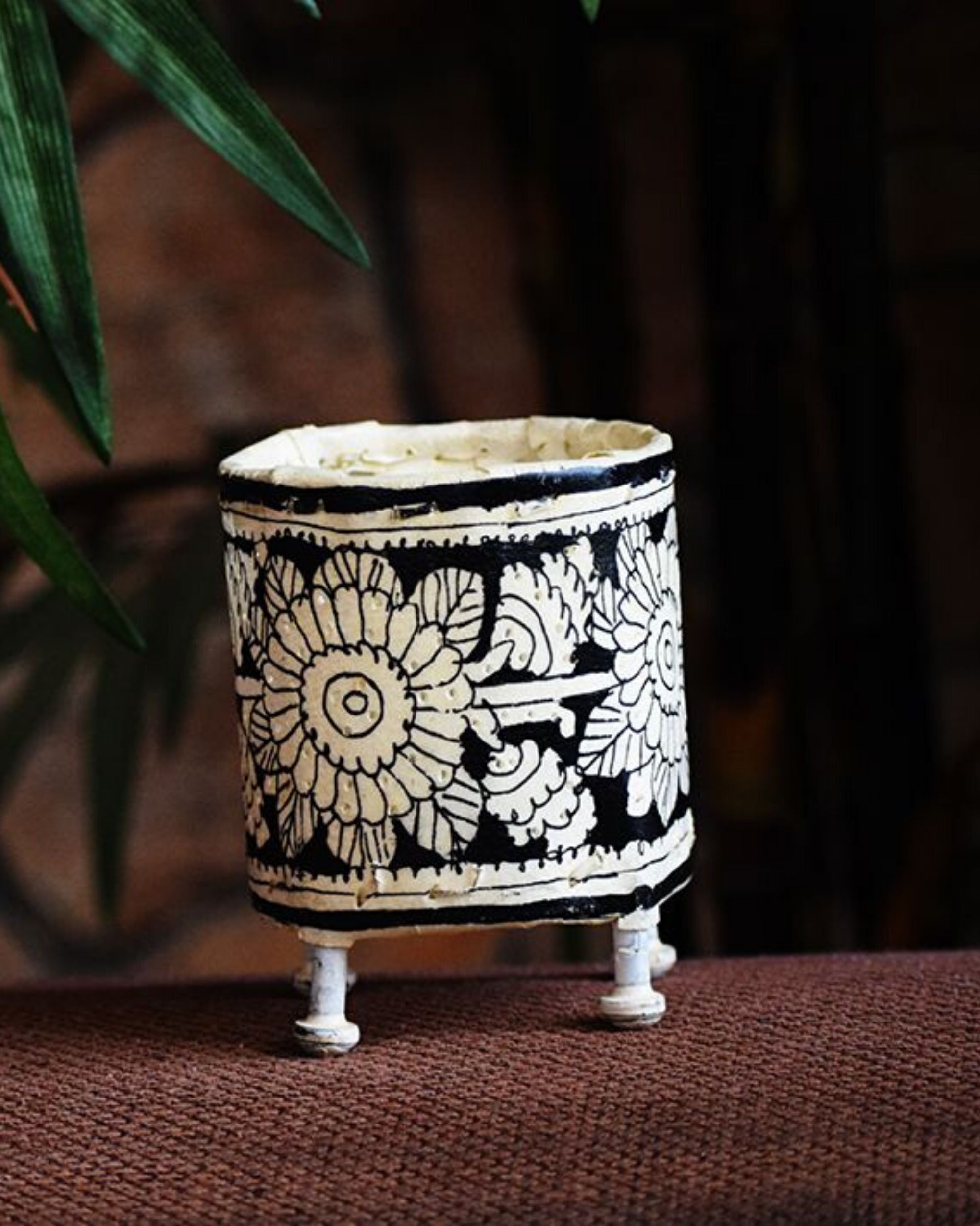White flower hand painted votive stand