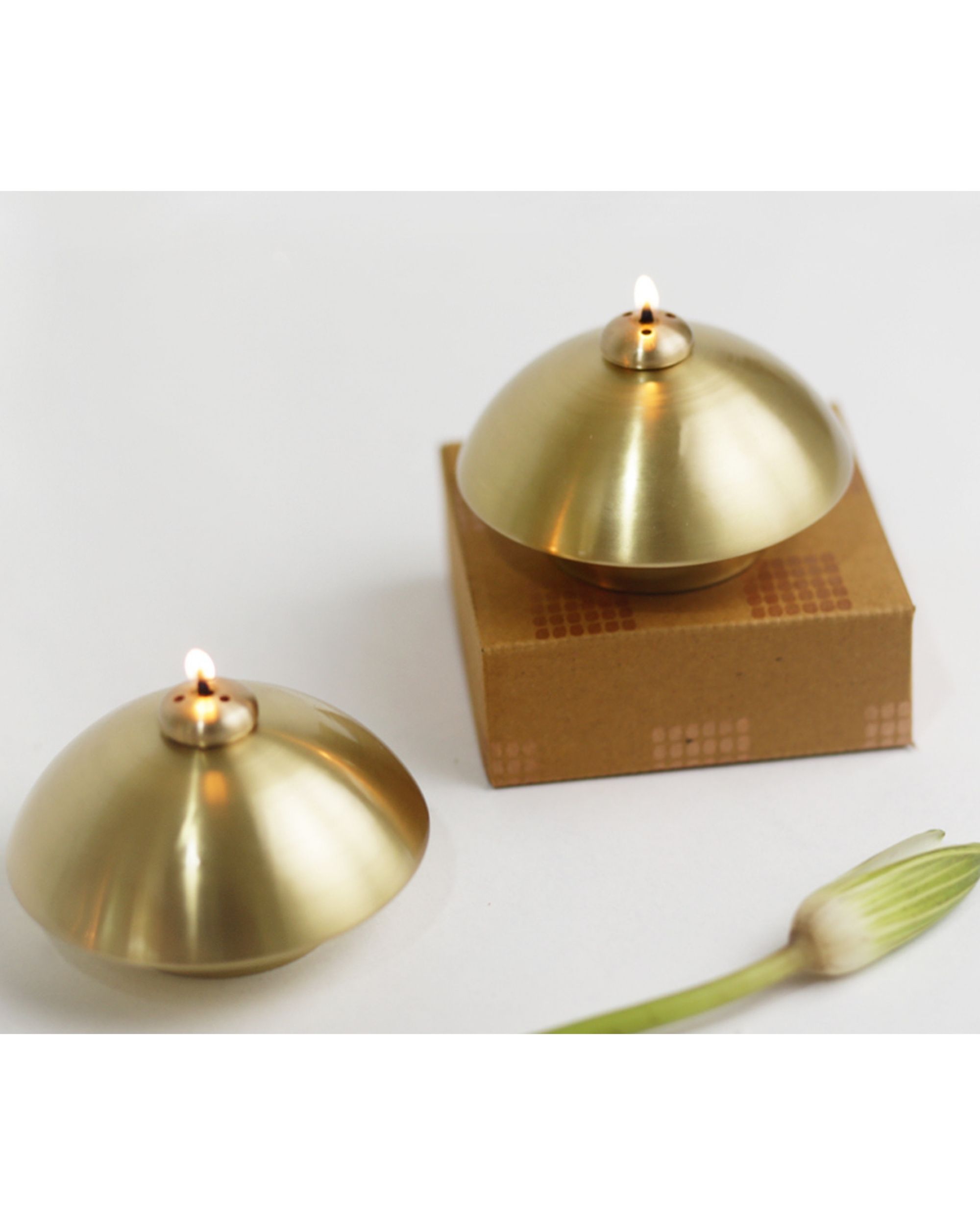 Sanchi brass oil lamp