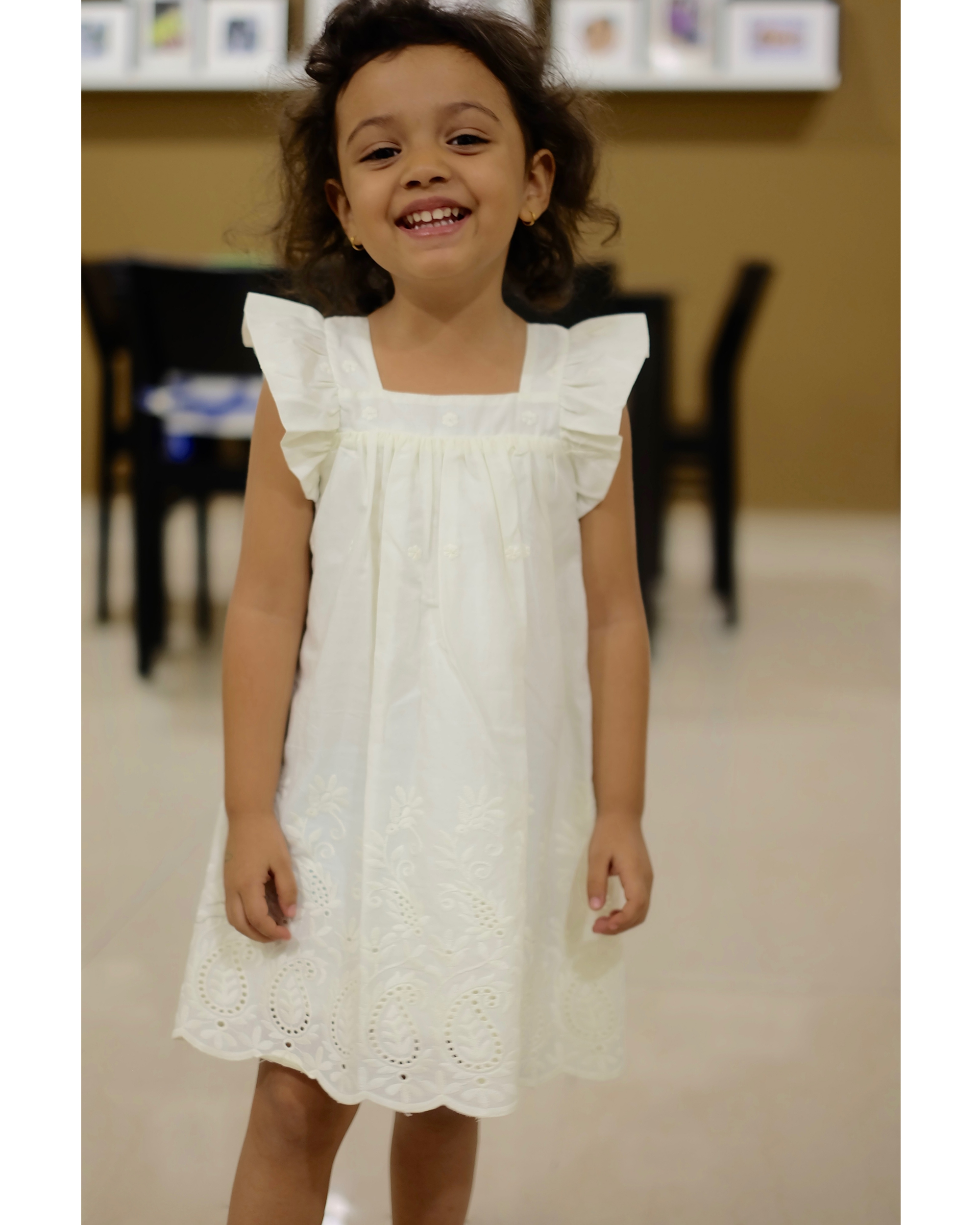 butterfly sleeves designer
