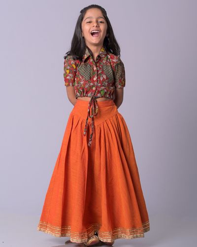 Pin by Harita Hari on Kalamkari | Designer saree blouse patterns, Lehenga  saree design, Lehnga designs