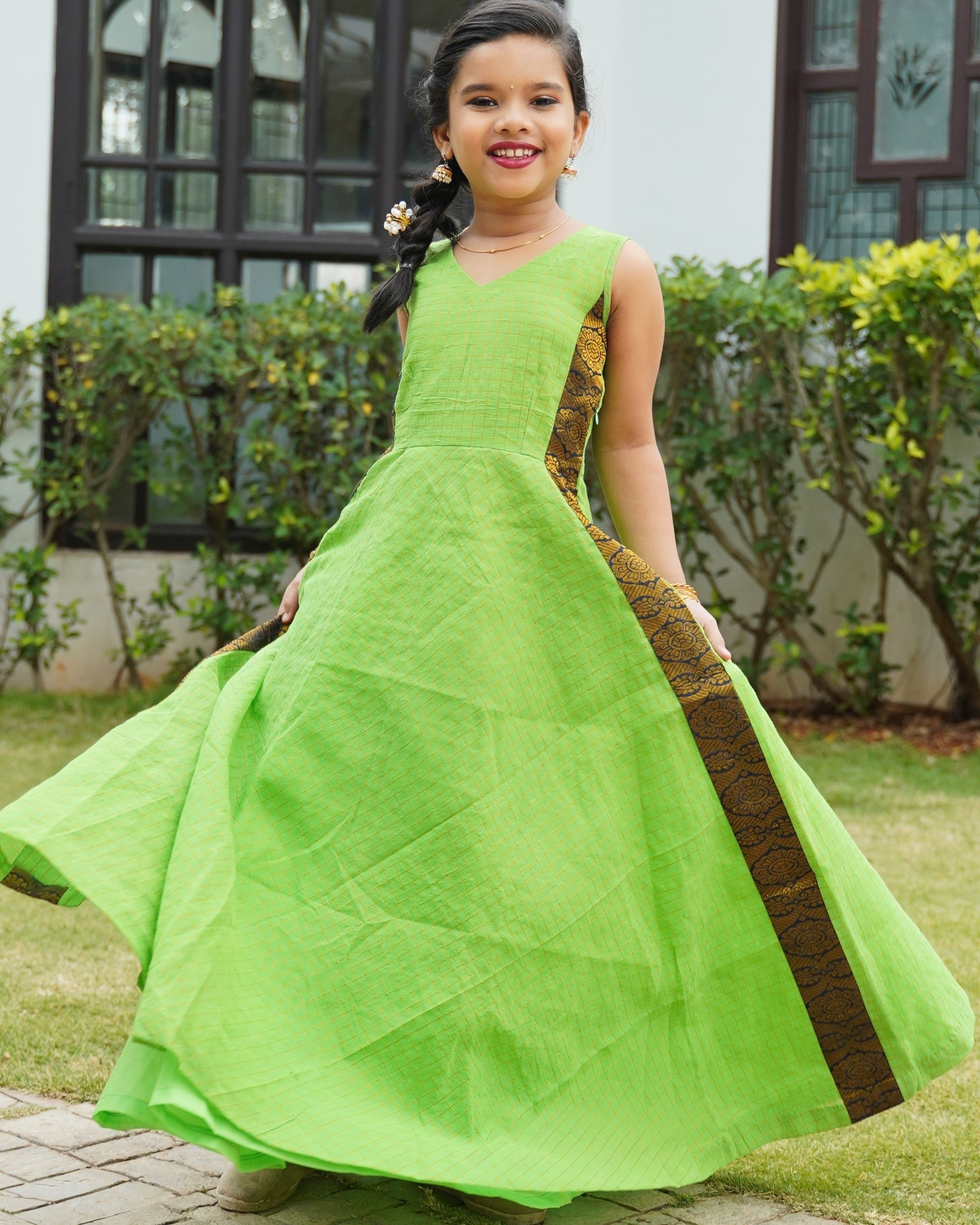 Leaf green sungudi cotton dress