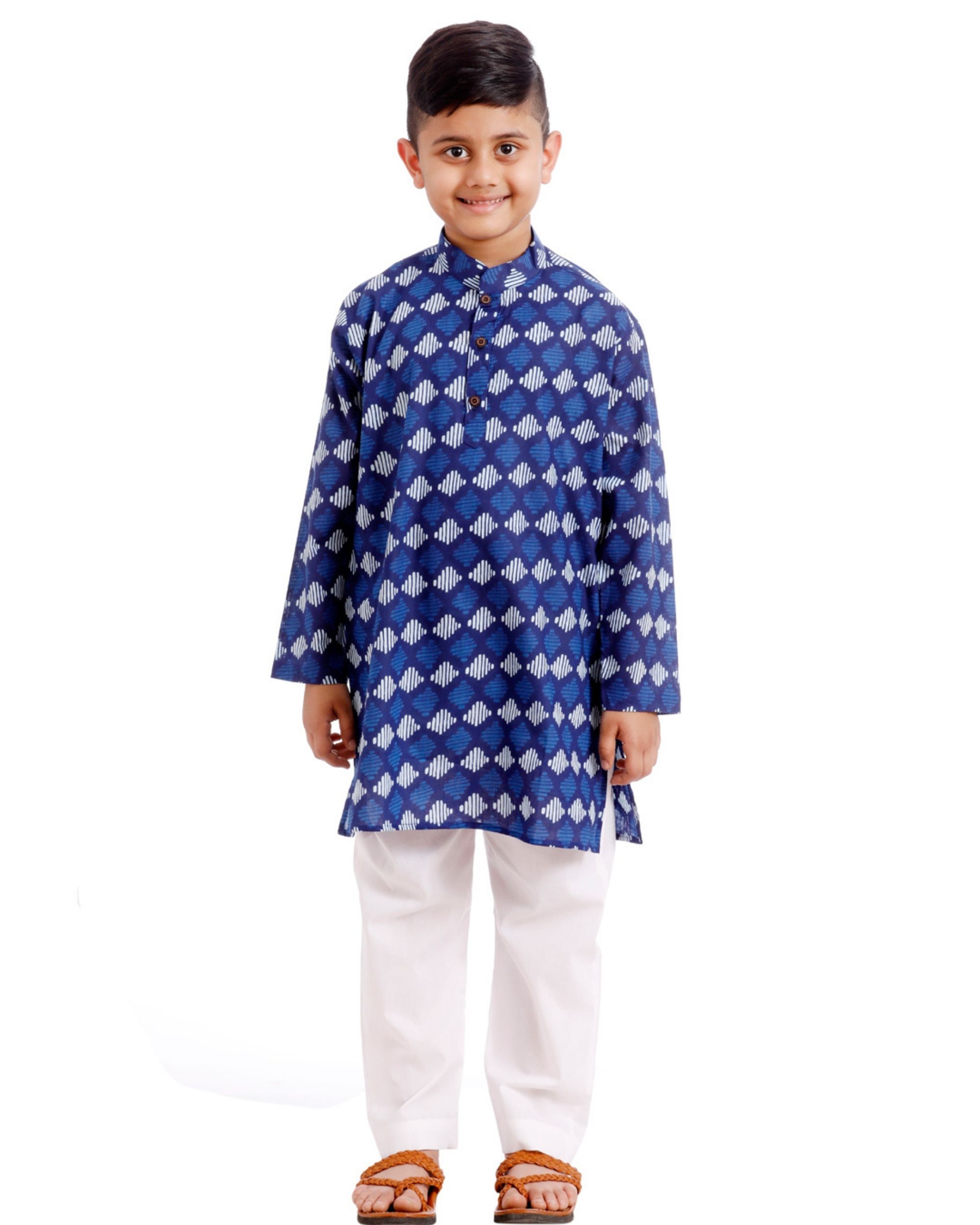 Blue and white printed kurta with pyjama - Set of Two