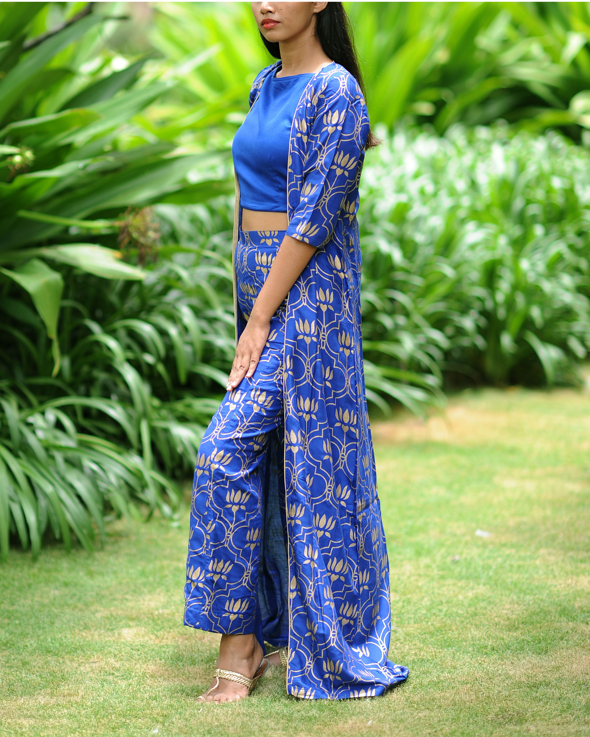 ethnic set for women