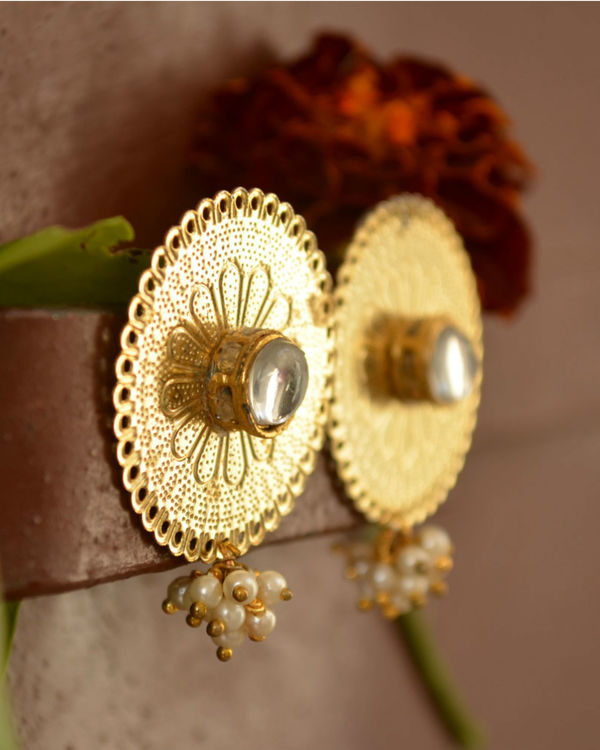 Round kundan earrings 1