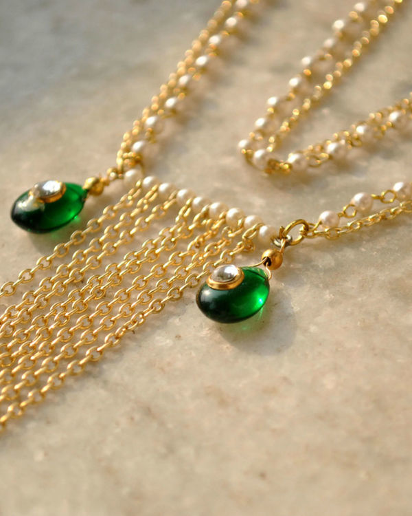Pearl loop necklace 1