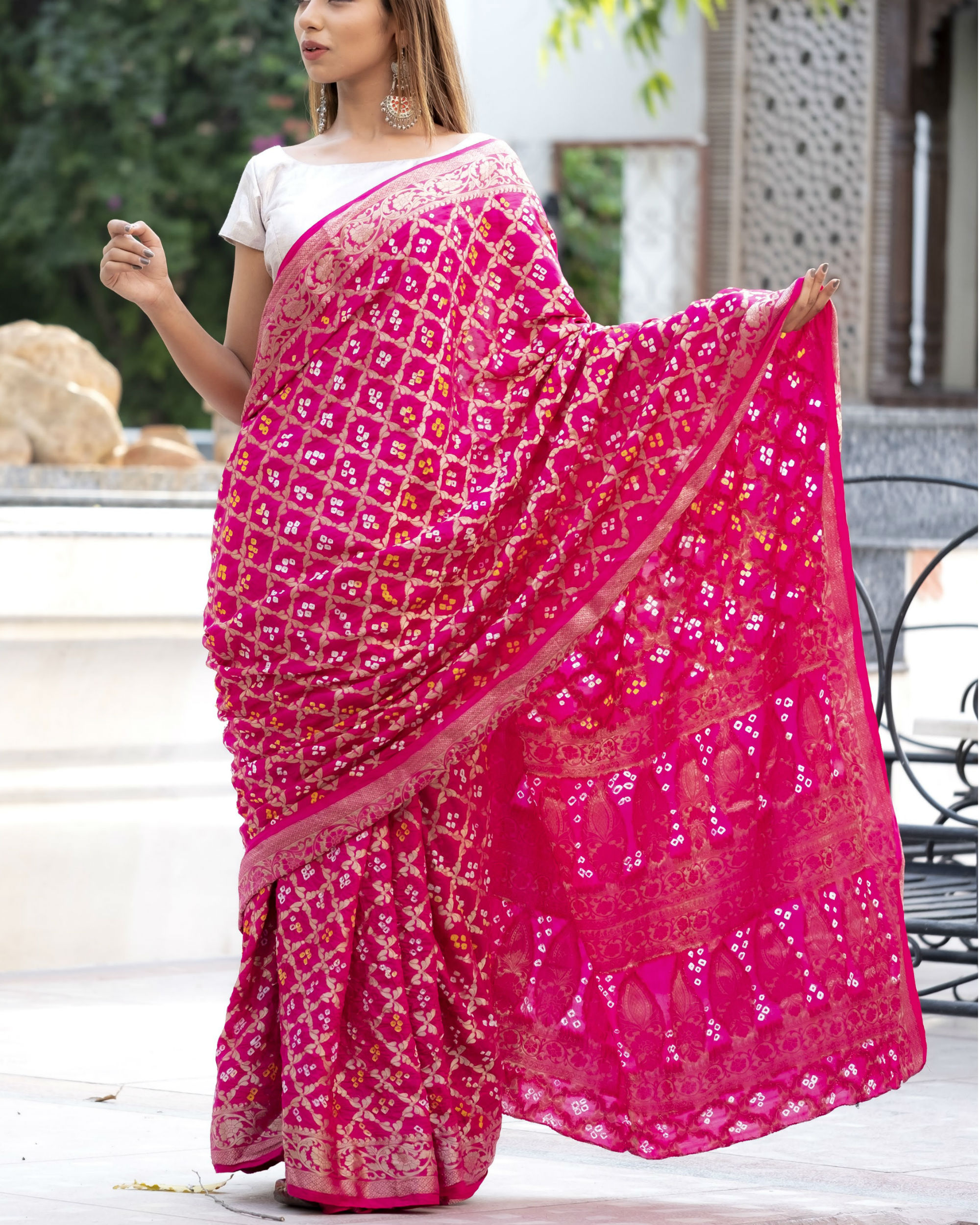 Ladyberry Light Pink Embellished designer Partywear 5 mm Sequence Saree  With Embellished Blouse