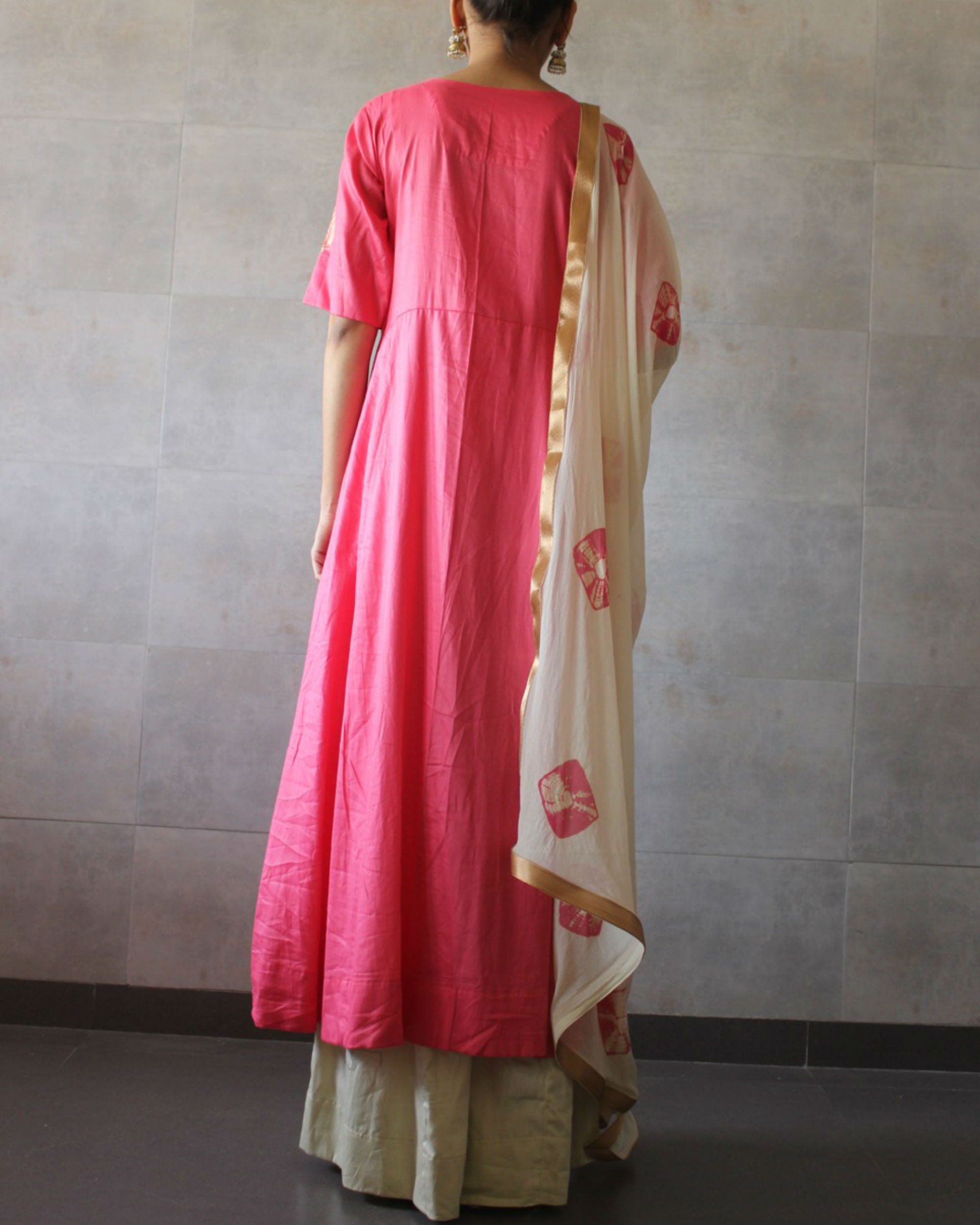 kediya kurti