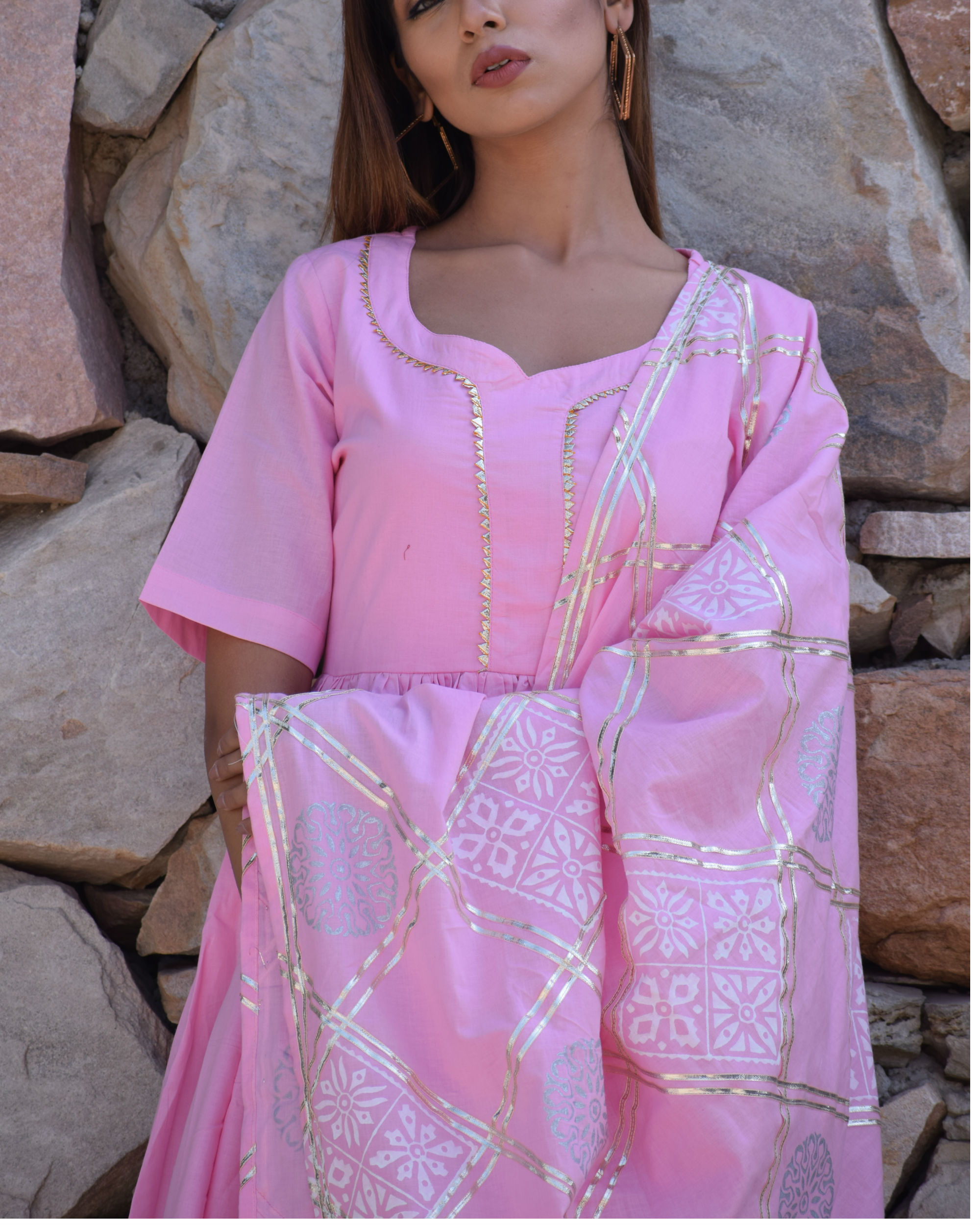 Baby pink kurta set with pink dupatta by Chokhi Bandhani | The Secret Label