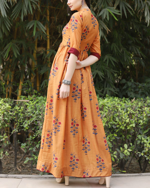 Rust orange floral cape 1