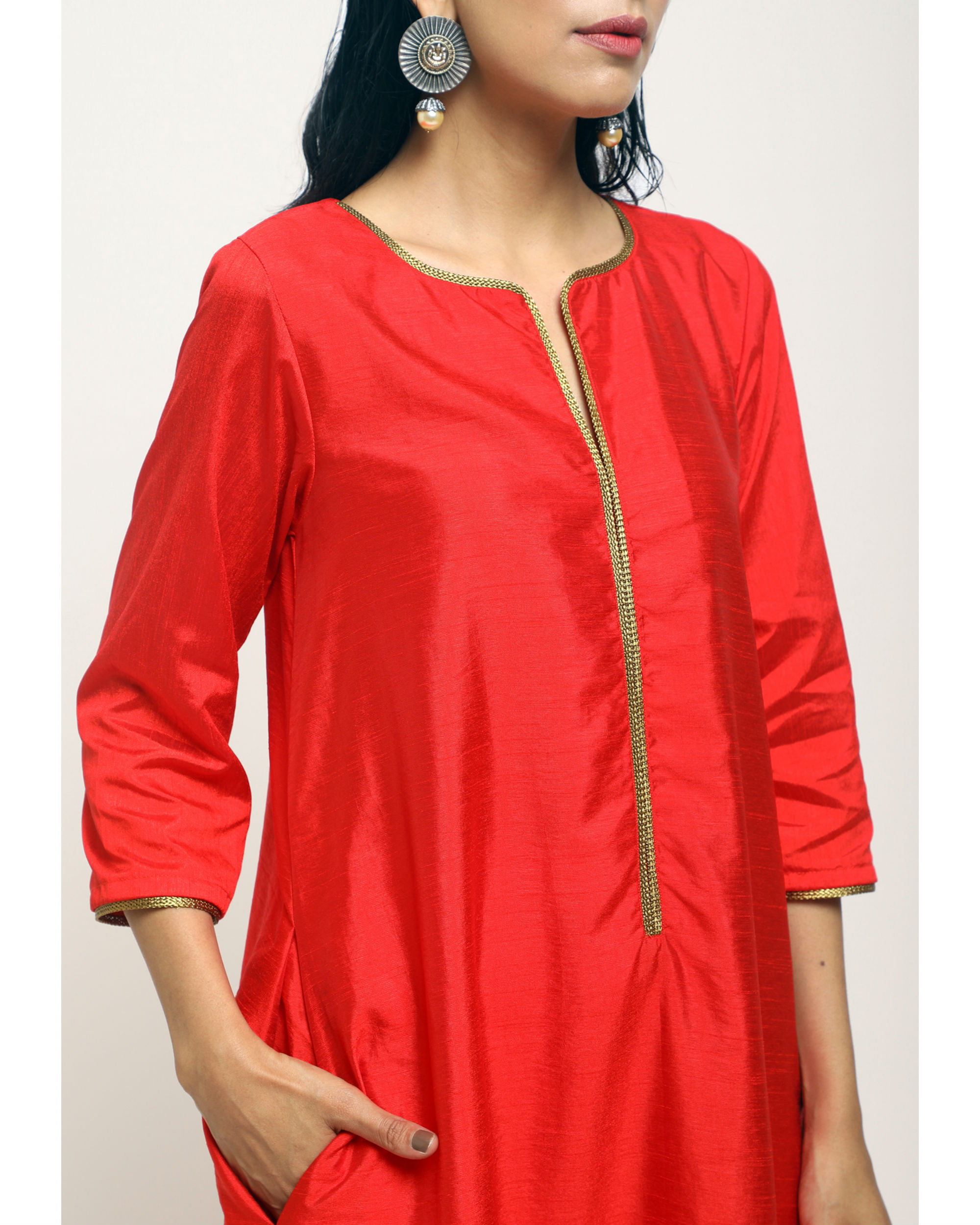 Bright orange lace kurta set by trueBrowns The Secret Label