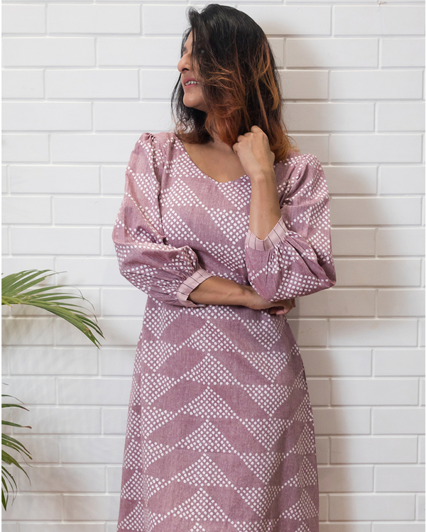 Lavender puff sleeves dress by Why So Blue The Secret Label