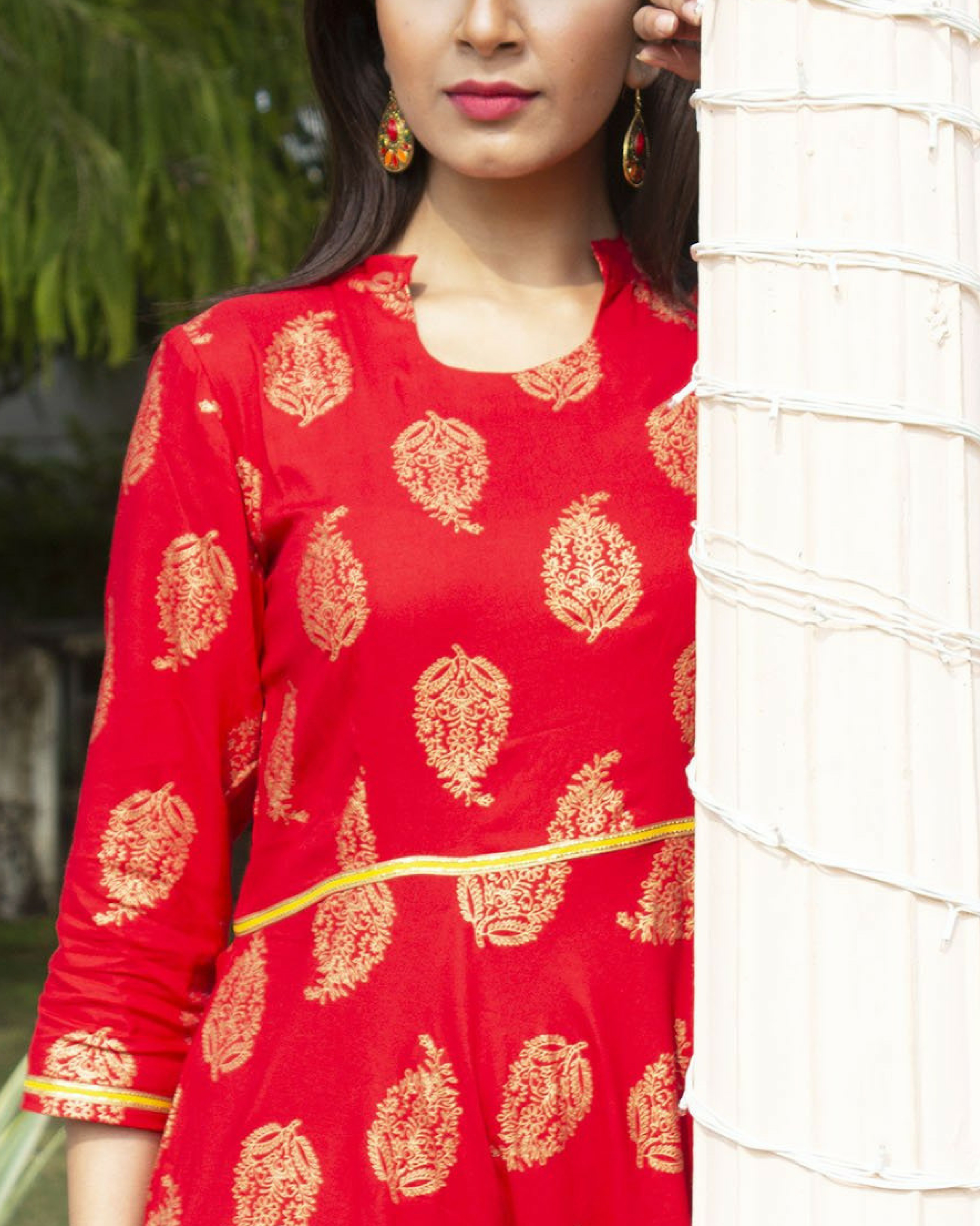 red printed kurti