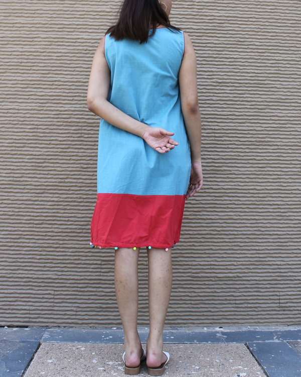 Blue A-line dress with patchwork 2