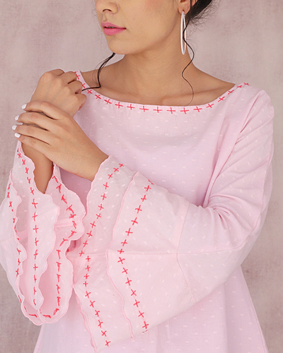suit design with frill sleeves