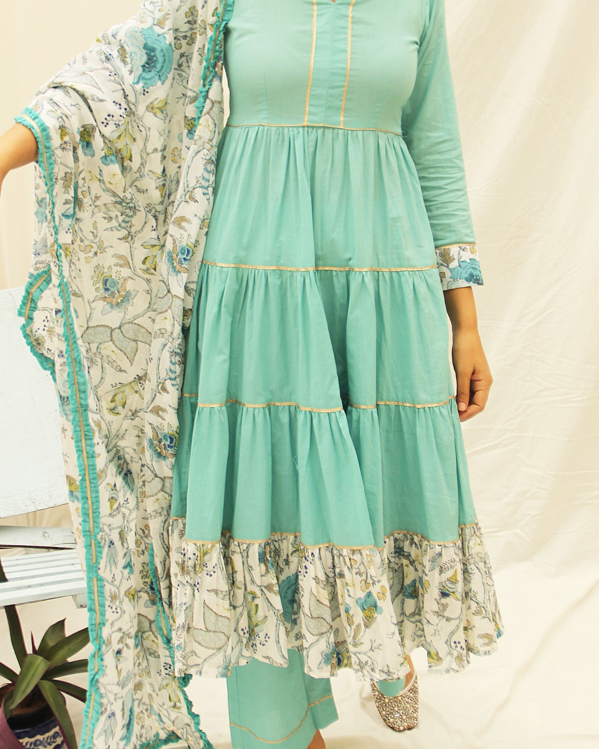 frill wali kurti ki design