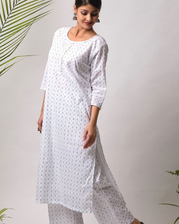 Maho cotton kurta and pants- set of two 2