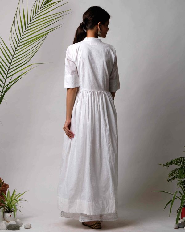 Serene white cotton kurta and pant - set of two 1