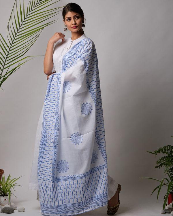White and blue suit set- set of three 2