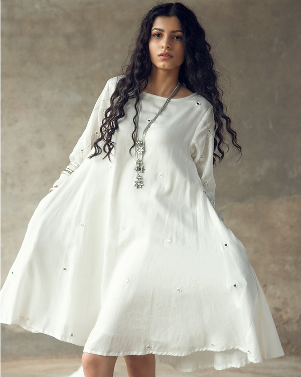 White swing dress 2