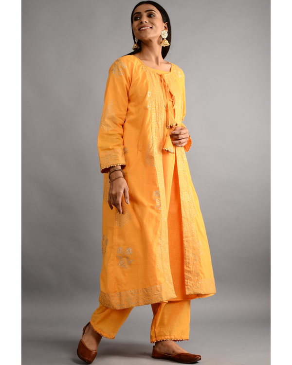 Mustard kurta with jacket and pants - set of three 2