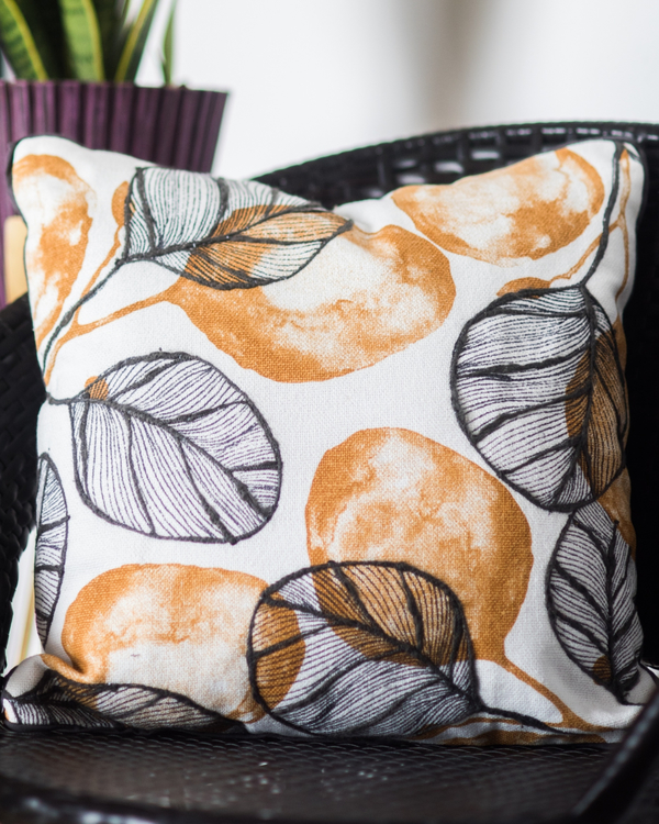 Morocco leaf cushion cover 1