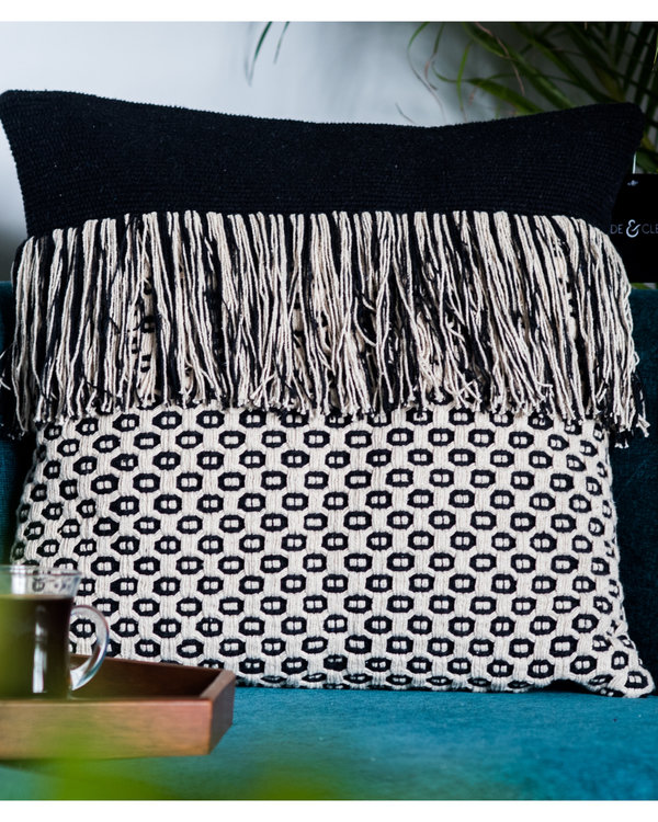 Denmark bold tassels 1