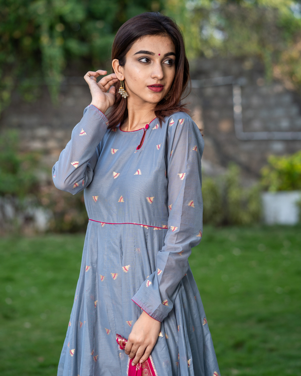 Grey Handwoven Benarasi Silk Dress with Pink Benarasi Dupatta - Set of ...