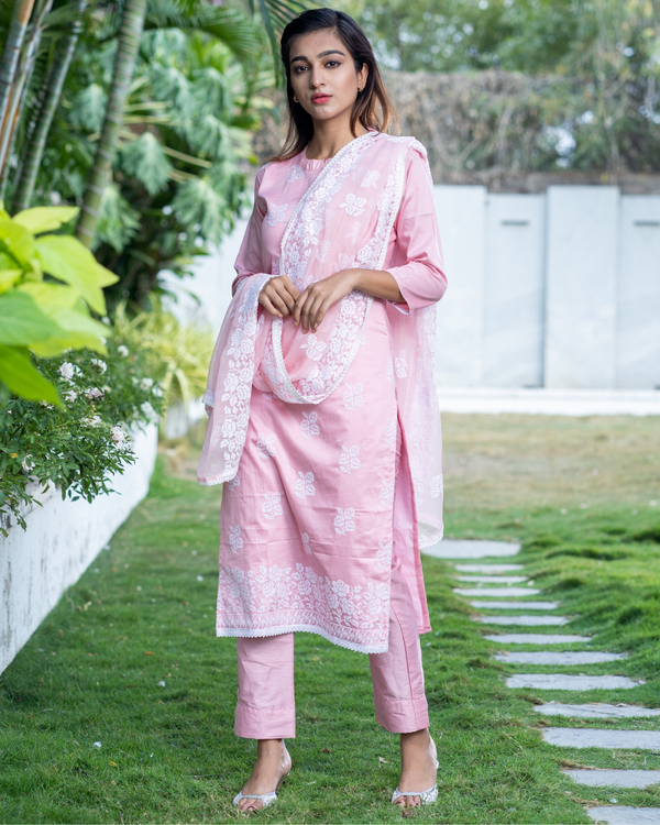 Pink cross stitch embroidered kurta set with dupatta- set of three 4
