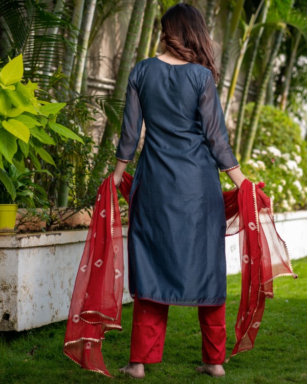 Ash grey pittan work kurta and pants with red bandhani dupatta set - set of three 3
