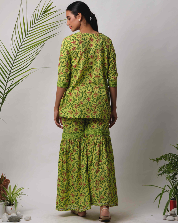 Hand block printed lime green kurta 1