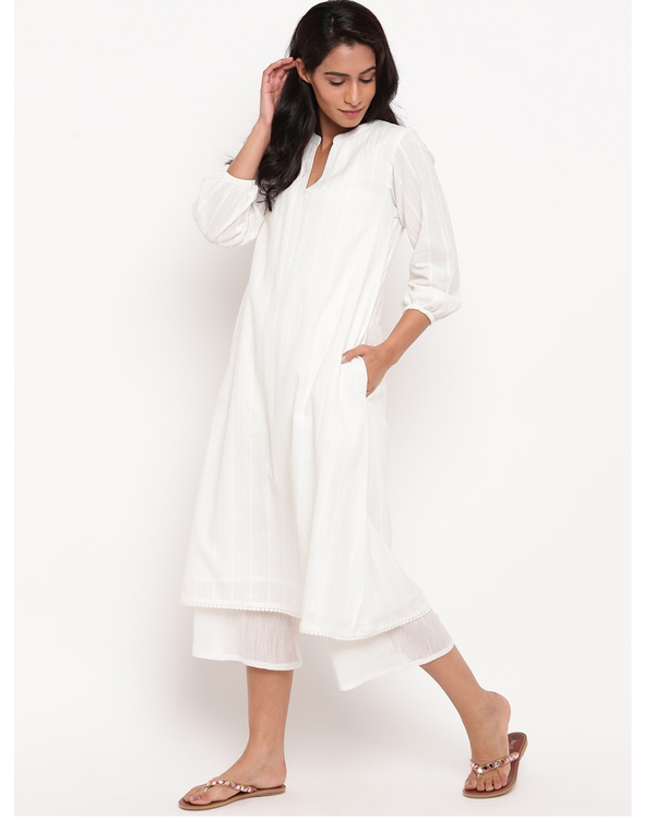 White balloon sleeve kurta with lace by trueBrowns | The Secret Label