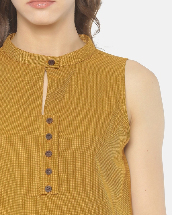 Mustard yellow buttoned top 3