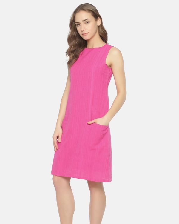 Pink shift dress with pockets 2
