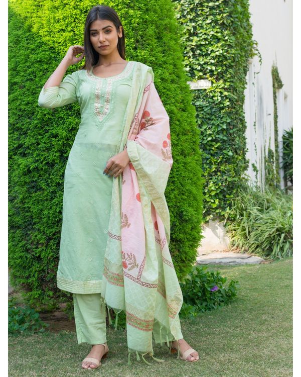 Light green embroidered kurta and pants with printed dupatta- Set Of Three 2