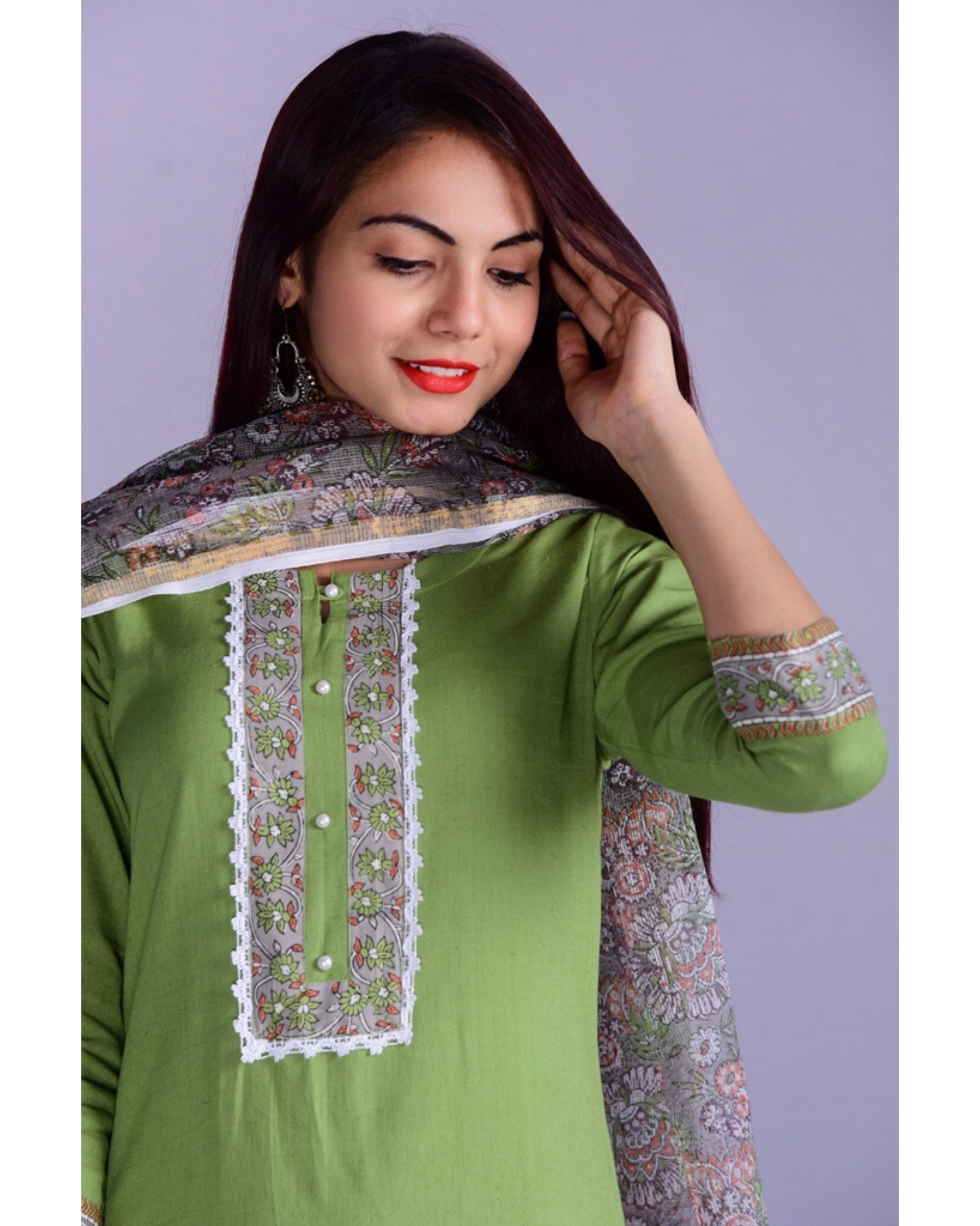 Green printed kurta and palazzo with dupatta Set Of Three by Kiswah Clothing The Secret Label