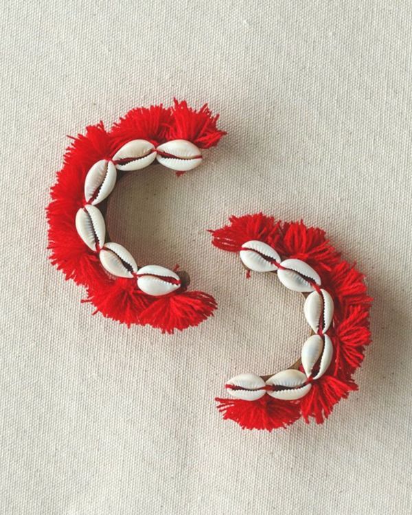 Cowrie shells and red tassels earring 1