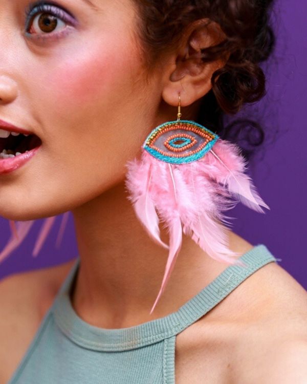 Pink feathers embroidered earring 1
