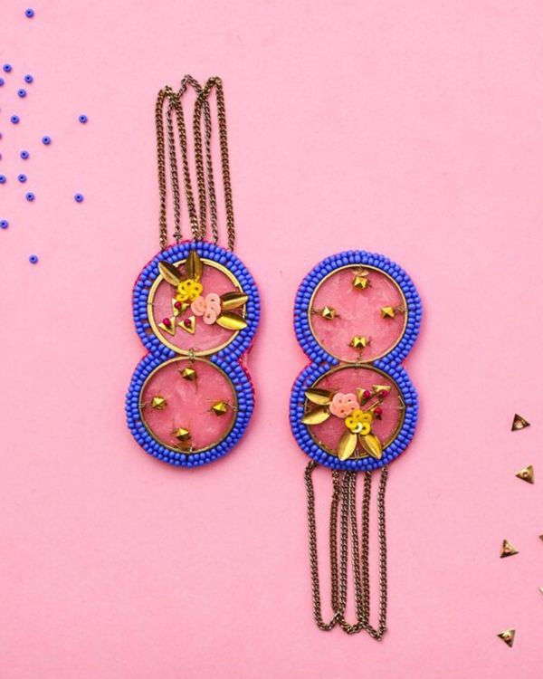 Octa embroidered beads earring 1