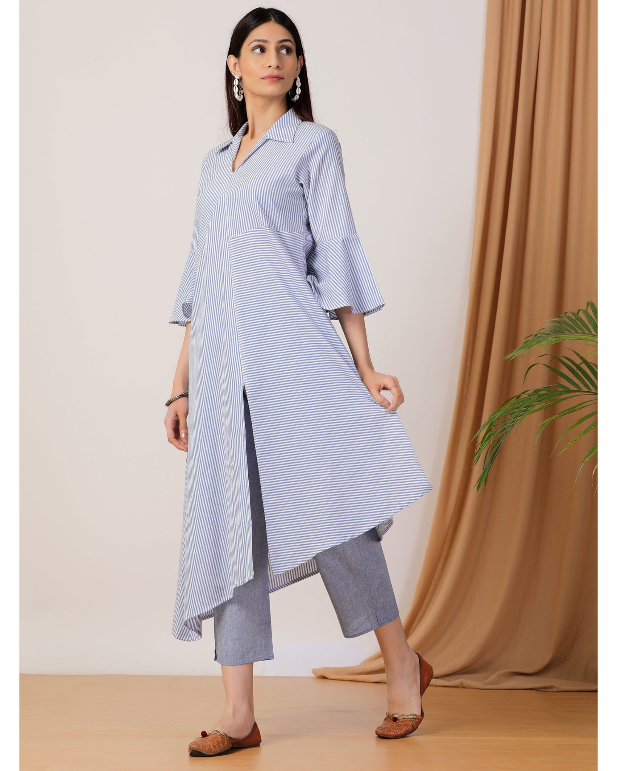 Blue striped bell sleeve kurta and pants Set Of Two by Empress Pitara