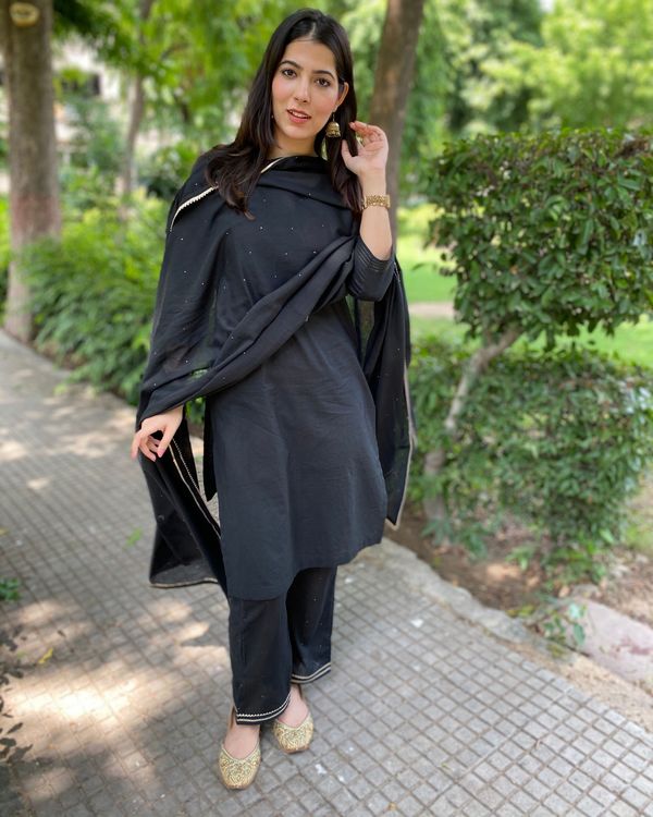 Black cotton kurta and pants with mukaish work dupatta- Set Of Three 1