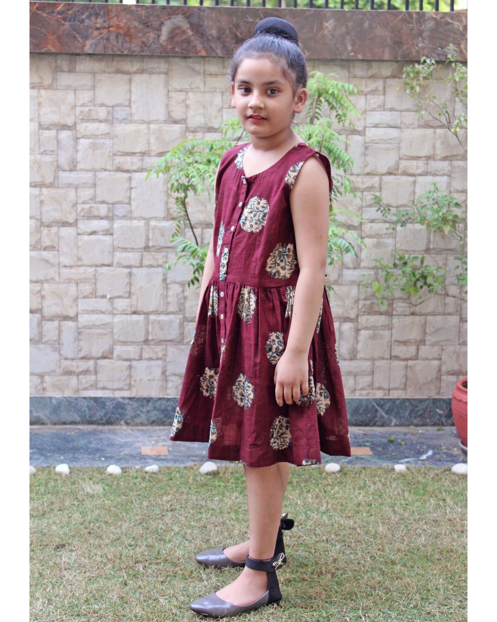 Maroon floral buttoned dress by Simply Kitsch | The Secret Label