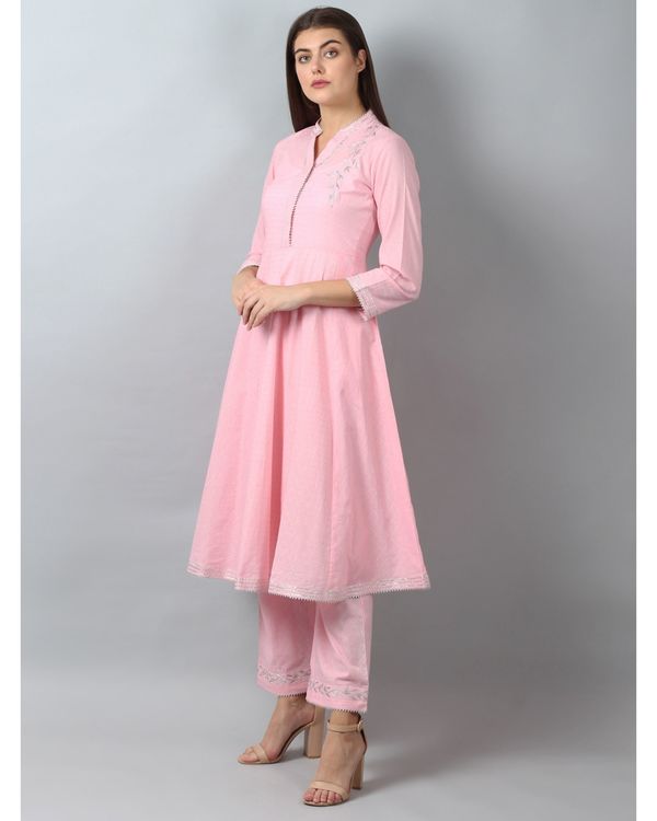 Baby pink embroidered gota kurta and pants - Set Of Two 2
